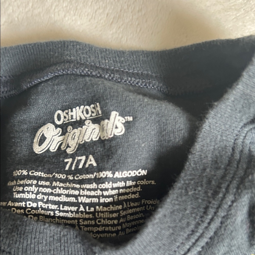 6T Nordstrom / Oshkosh/ Joe fresh Short Sleeve Tees in Black and Blue - Picture 2 of 7